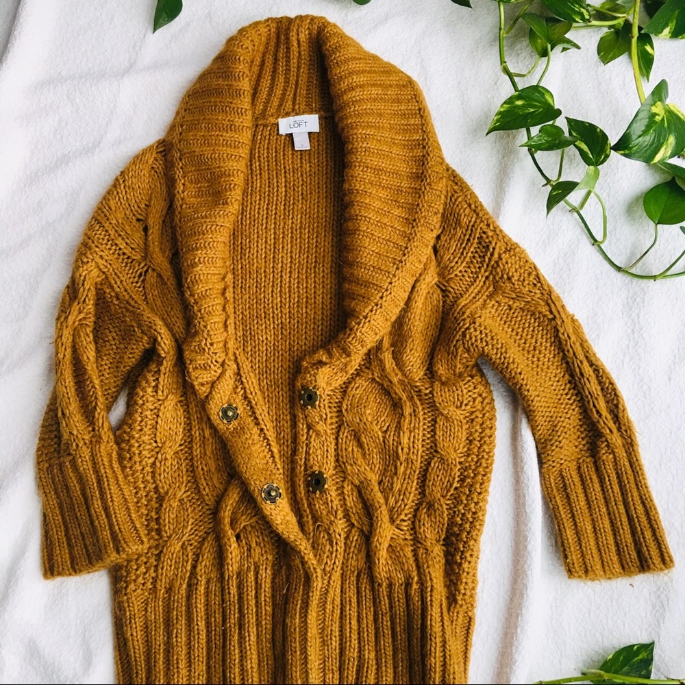 LOFT•Sunflower gold chunky wool cardigan🦙🌻